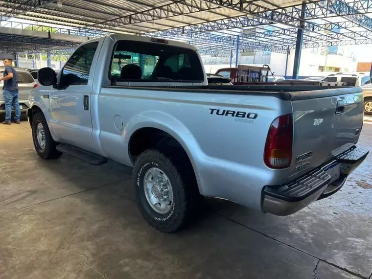 Ford F-250 Prata 5