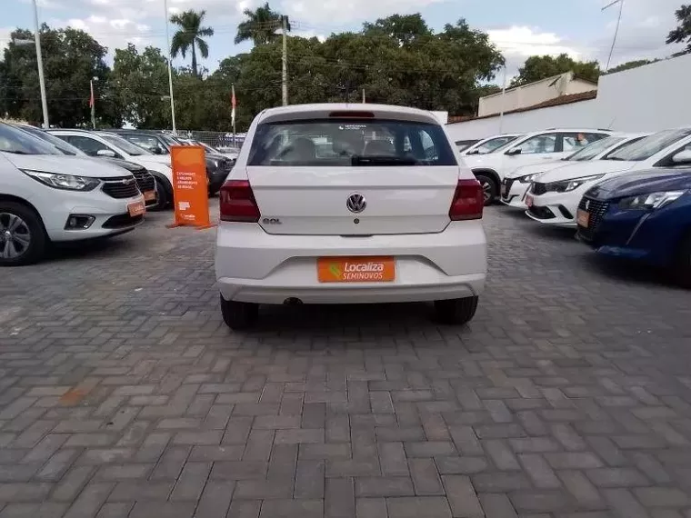 Volkswagen Gol Branco 3