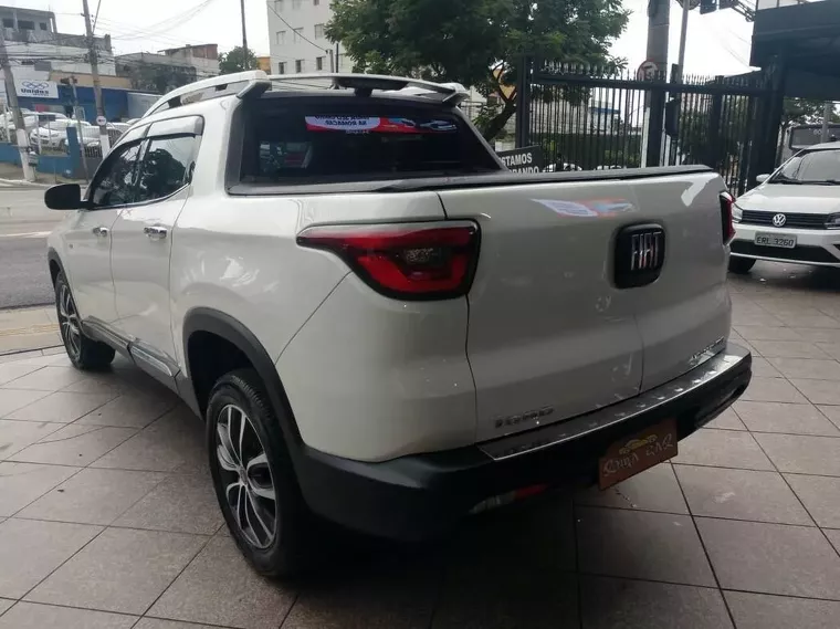 Fiat Toro Branco 7