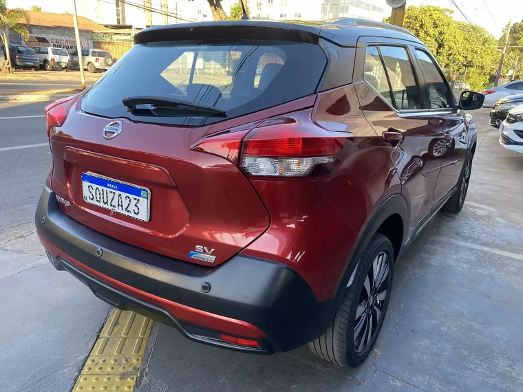 Nissan Kicks Vermelho 5