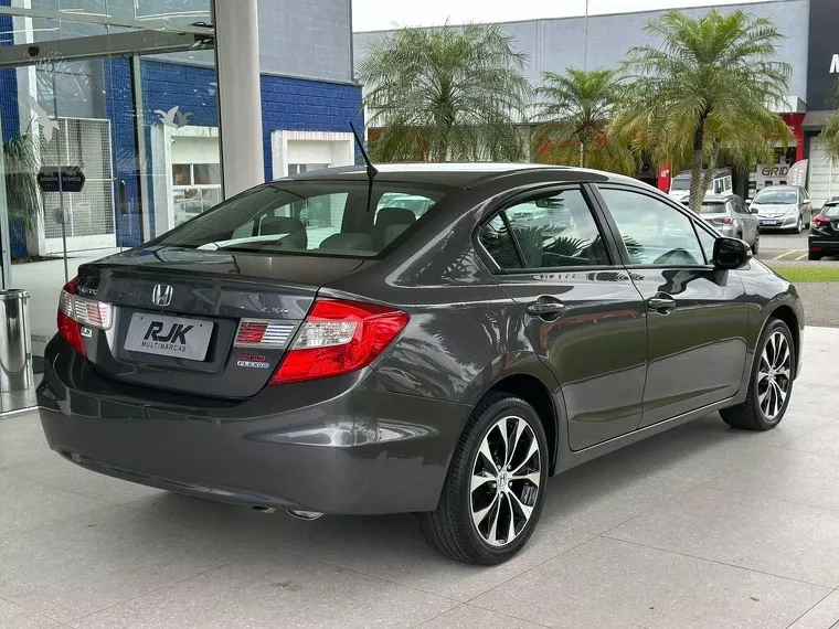 Honda Civic Cinza 6