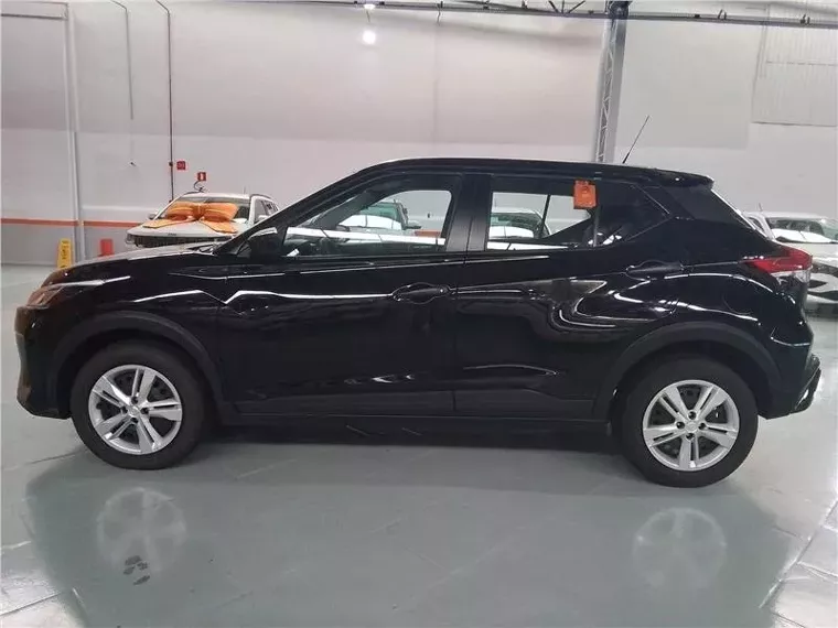 Nissan Kicks Preto 1