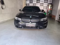 BMW 330i