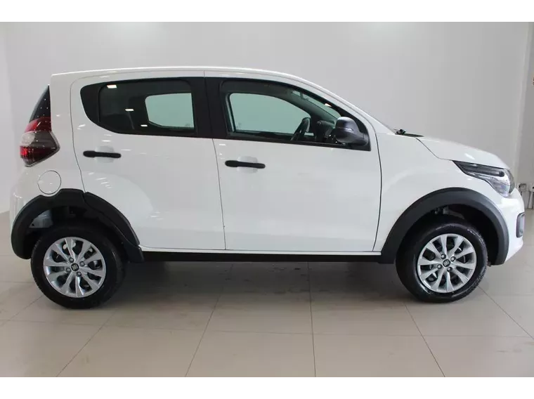 Fiat Mobi Branco 5