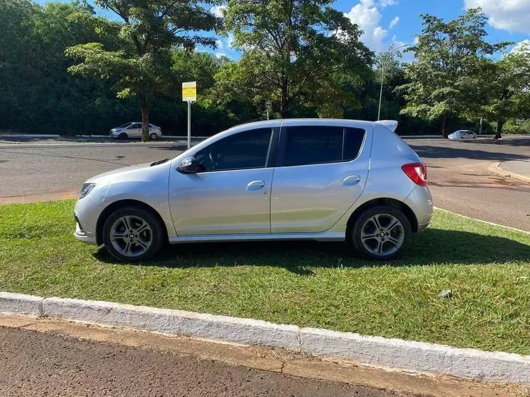 Renault Sandero Prata 4