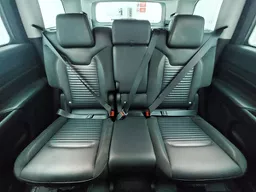 Jeep Commander