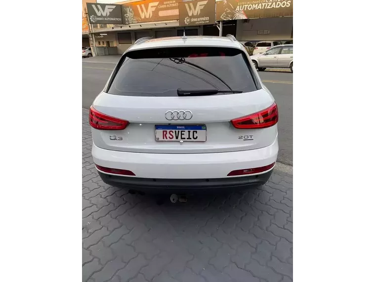 Audi Q3 Branco 11