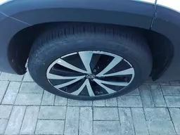 Volkswagen Taos