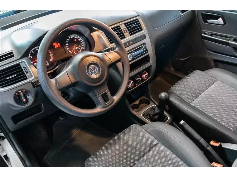 Volkswagen Fox Branco 8