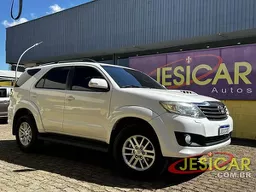 Toyota Hilux SW4