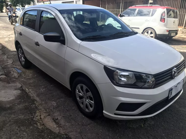 Volkswagen Gol Branco 8