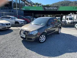 Volkswagen Polo Sedan