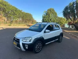 Toyota Etios Cross