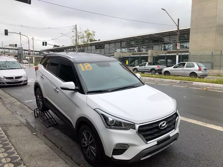 Hyundai Creta Branco 4