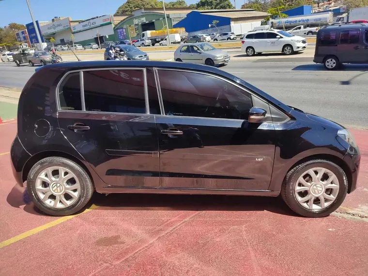 Volkswagen UP Preto 6