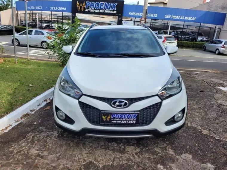 Hyundai HB20X Branco 2