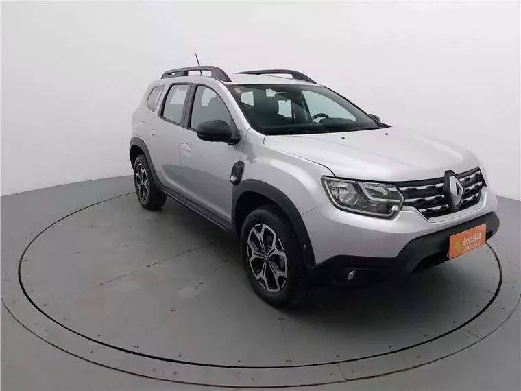 Renault Duster Prata 16