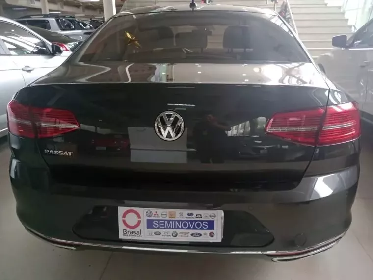 Volkswagen Passat Cinza 5