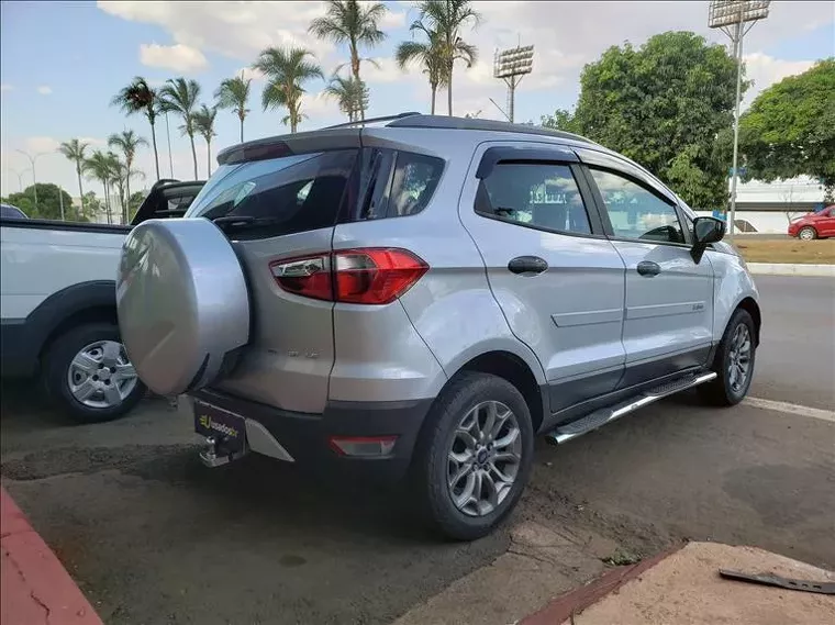 Ford Ecosport Prata 3