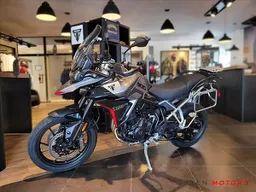 Triumph Tiger 900