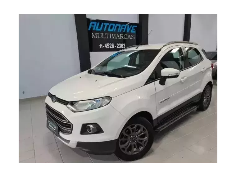 Ford Ecosport Branco 7