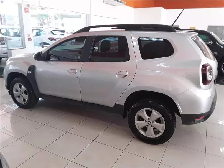 Renault Duster Prata 2