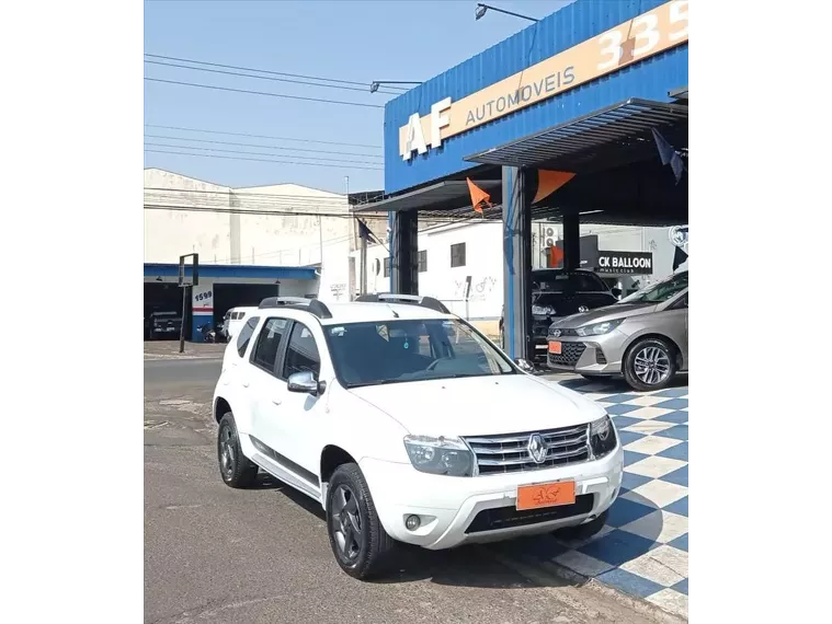 Renault Duster Branco 1