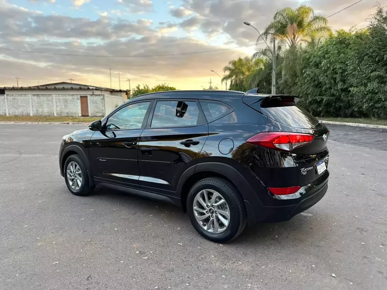 Hyundai Tucson Preto 5