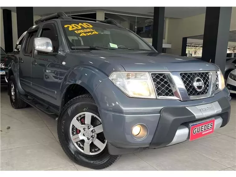 Nissan Frontier Cinza 12