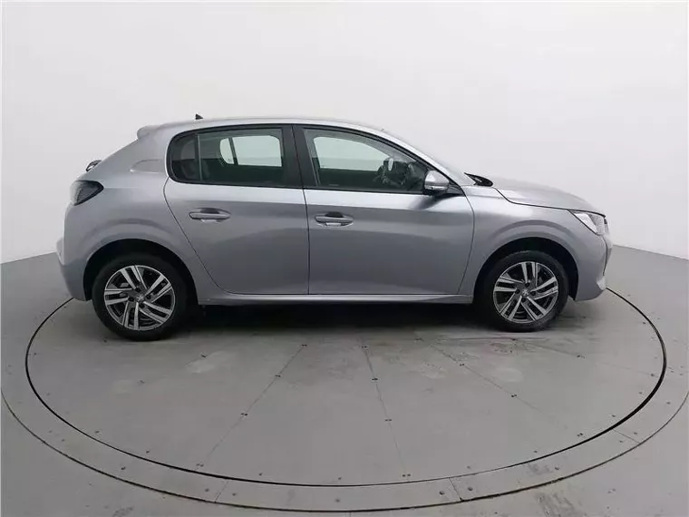 Peugeot 208 Cinza 10