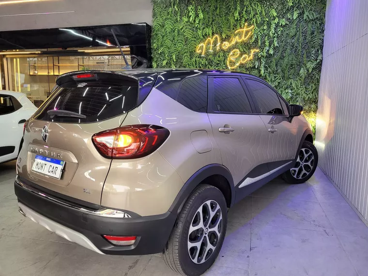 Renault Captur Bege 2