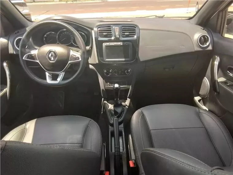 Renault Sandero Branco 8