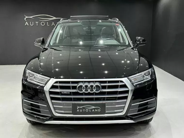 Audi Q5 Preto 9