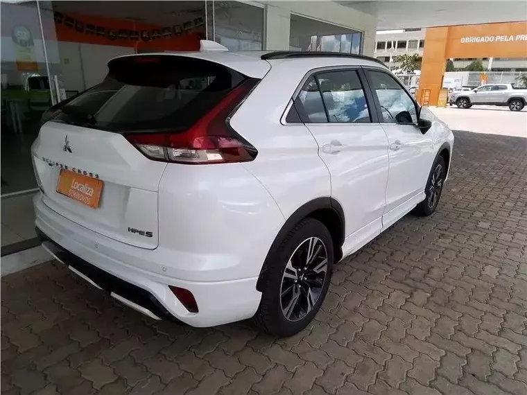 Mitsubishi Eclipse Cross Branco 6