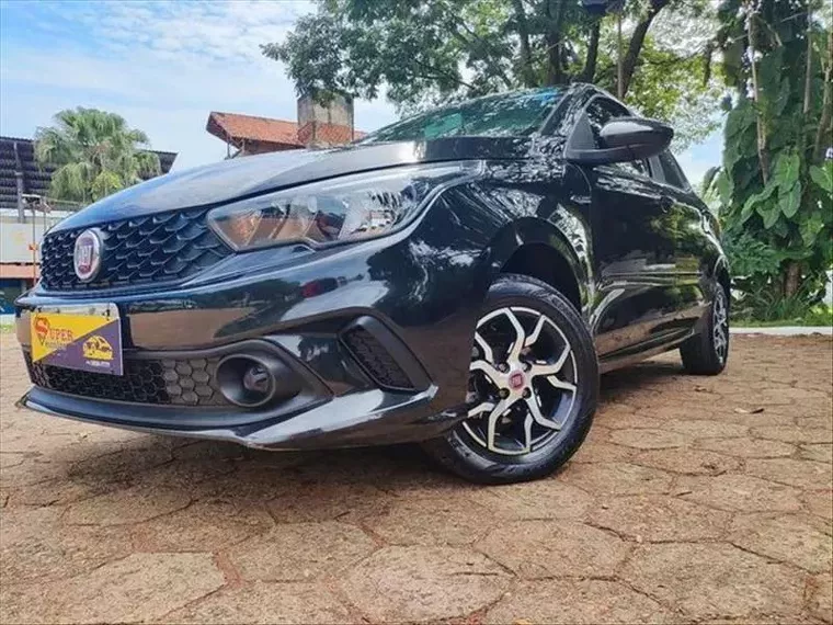 Fiat Argo Preto 7