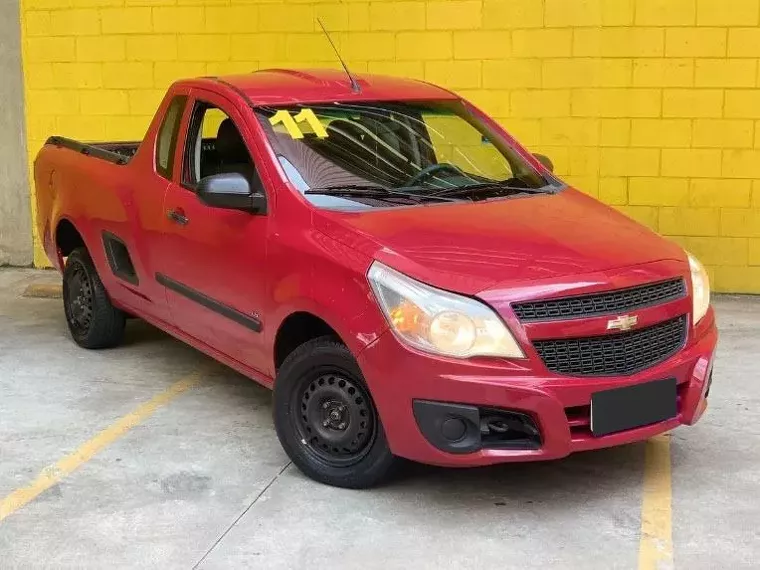 Chevrolet Montana Vermelho 3