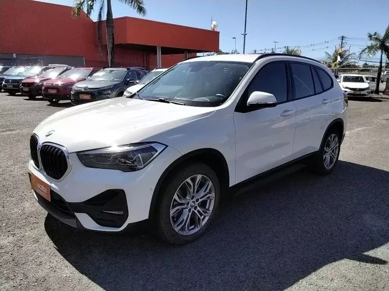 BMW X1 Branco 1