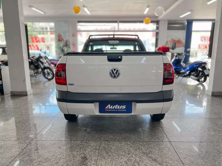 Volkswagen Saveiro Branco 2