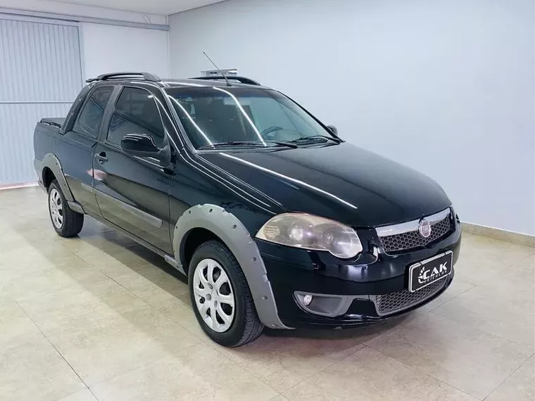 Fiat Strada Preto 6