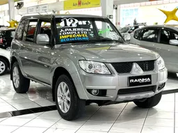 Mitsubishi Pajero TR4