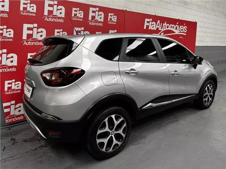 Renault Captur Prata 5