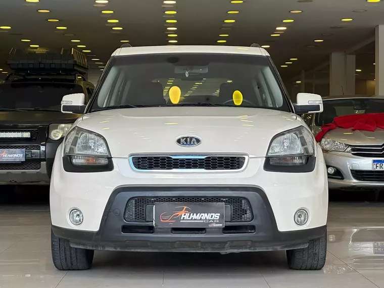 KIA Soul Bege 1