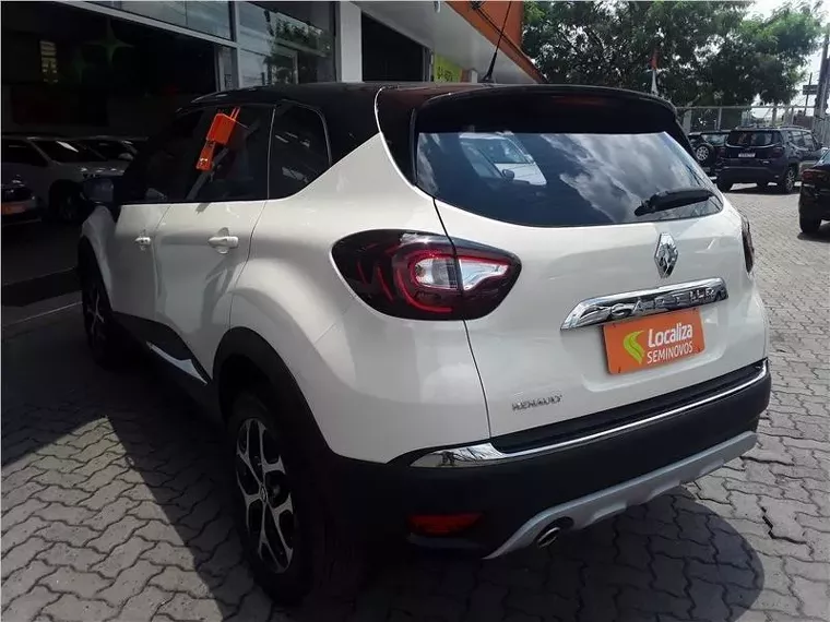 Renault Captur Bege 4