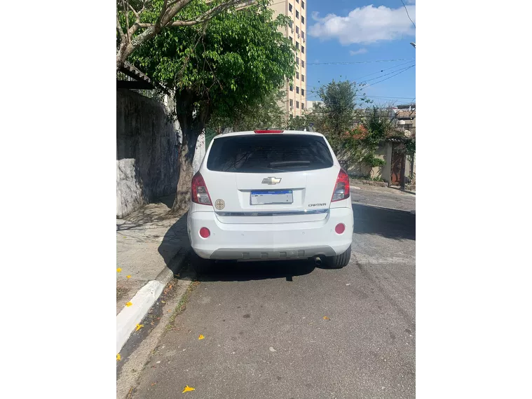 Chevrolet Captiva Branco 3