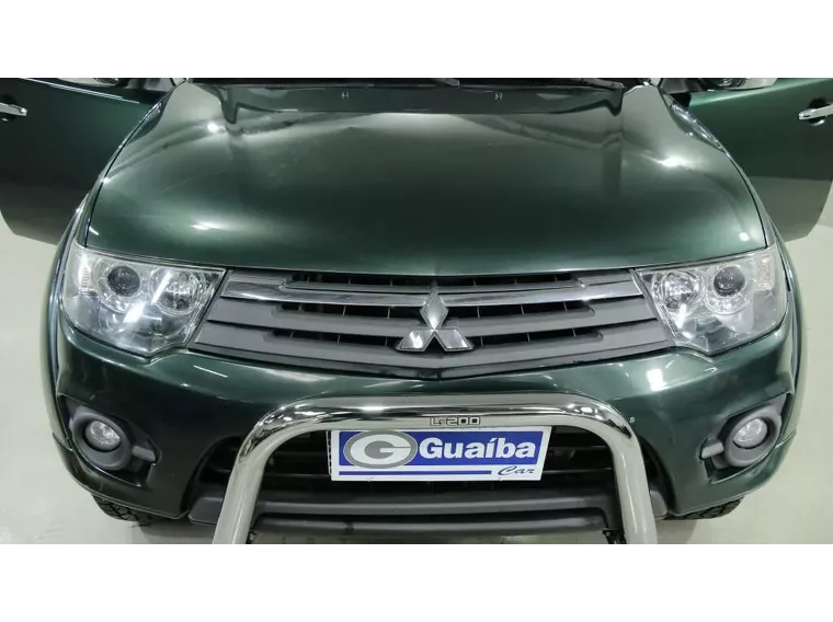 Mitsubishi L200 Triton Verde 8