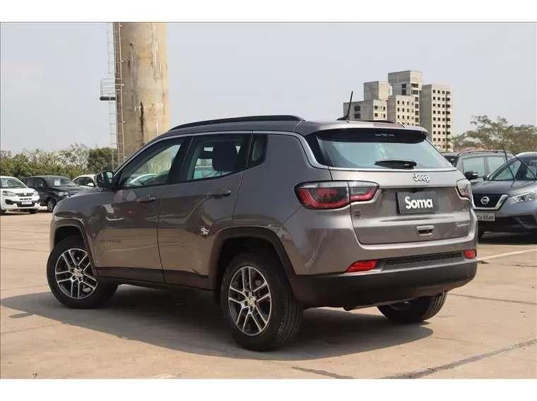 Jeep Compass Cinza 13