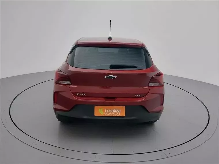 Chevrolet Onix Vermelho 17