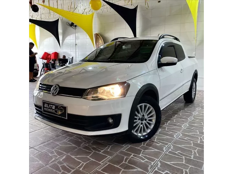 Volkswagen Saveiro Branco 8