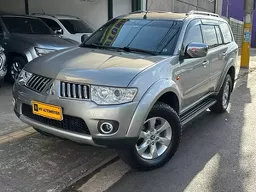 Mitsubishi Pajero Dakar