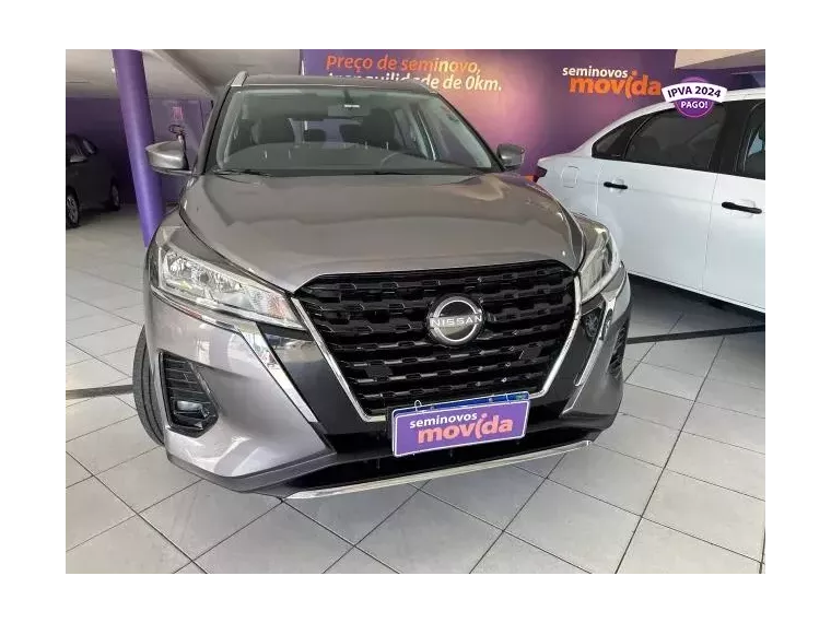 Nissan Kicks Cinza 2